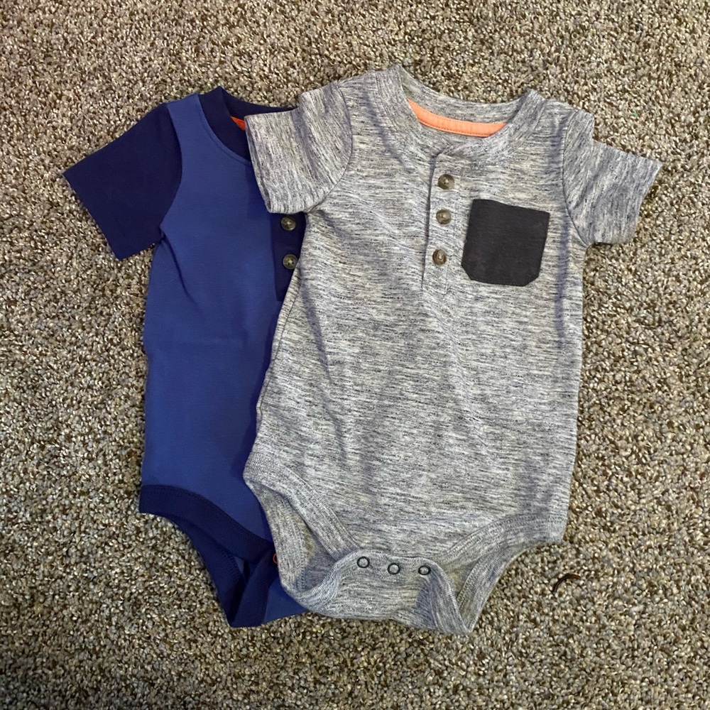 Cat & jack 0-3m onesie. Worn once